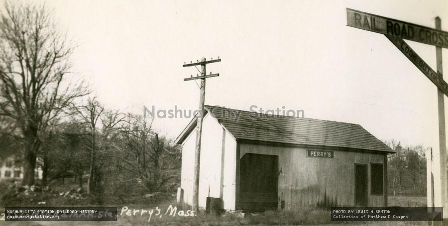Postcard: New York, New Haven & Hartford Railroad Station, Perry